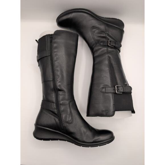ECCO | Black Wedge GTX Tall Boots |  Size 39 - Picture 3 of 8